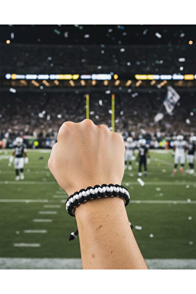 özgür güçlüoğlu tasarımları (تارافتار بي جيه كيه) سوار رياضي ذو طابع خاص