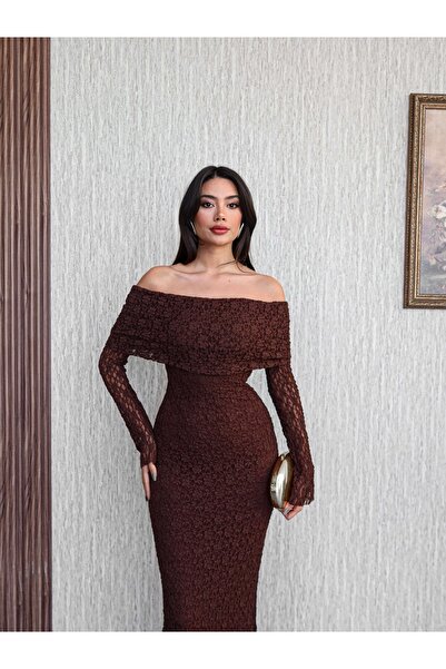 ESRAHELVACI Açık Omuz Güpür Desenli Uzun Elbise