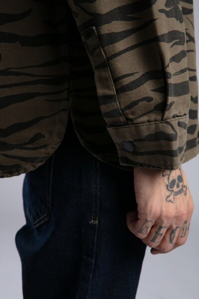 catchjeansro Catch Studios Oversized Jacket Shirt – Tiger Print Streetwear