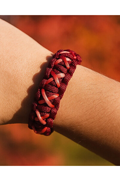 özgür güçlüoğlu tasarımları سوار مصنوع يدويًا من الباراكورد