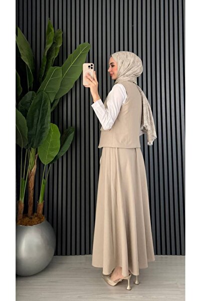 Molly Nelly Women's Elegant Vest Flared Skirt Hijab Set