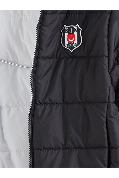 LC Waikiki Beşiktaş Armalı Erkek Çocuk Şişme Mont