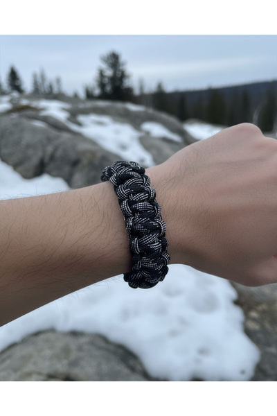 özgür güçlüoğlu tasarımları سوار مصنوع يدويًا من الباراكورد