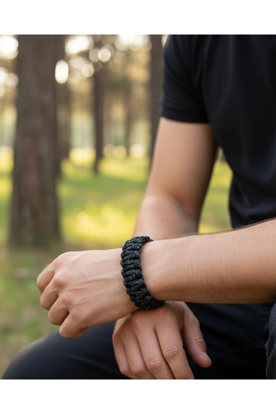 özgür güçlüoğlu tasarımları سوار مصنوع يدويًا من الباراكورد