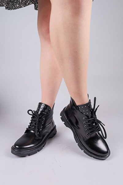 Birikon BANDA Troklu Bağcıklı Bot SİYAH