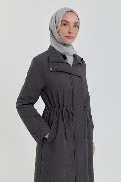 Nihan Large Size Thin Quilted Overcoat