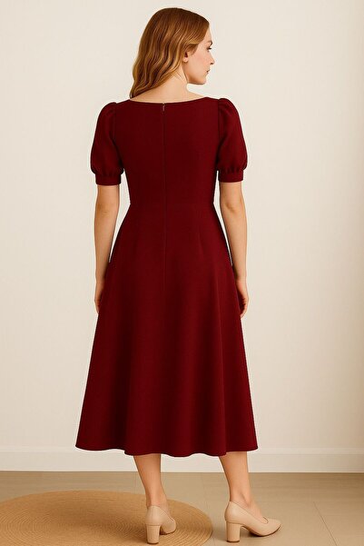 stylingpark Kolu Büzgü Detaylı Kısa Kol Kare Yaka Midi Elbise