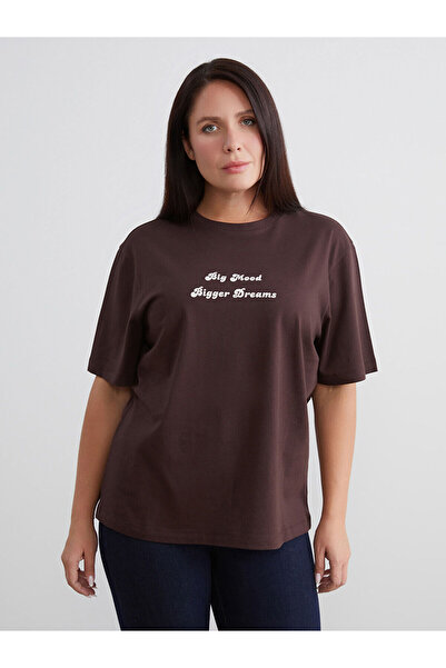 LC Waikiki Γυναικείο μπλουζάκι Özmarka Νέας Σεζόν με στάμπα και λαιμόκοψη ποδ...