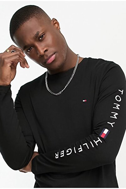 Tommy Hilfiger تي شيرت نحيف بأكمام طويلة وشعار بأكمام طويلة