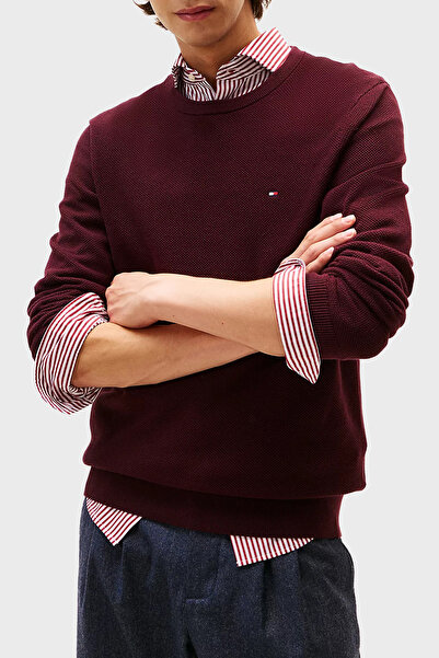 Tommy Hilfiger سترة رجالية مصنوعة من القطن بنسبة 100% بقصة عادية وياقة دائرية...