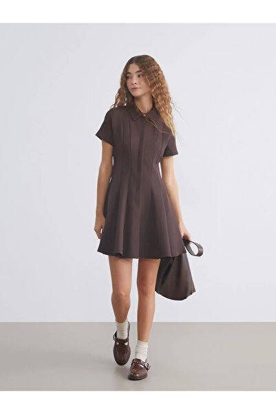 LC Waikiki Belden Oturtmalı Mini Gömlek Elbise