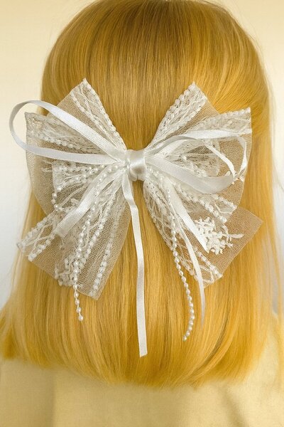 TAKIŞTIR White Color Ribbon Figured Pearl Detailed Automatic Buckle