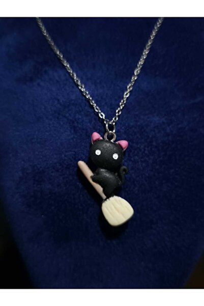 sarıyer silver Black Cat Pendant with Flying Broom and Steel Chain Necklace Halloween Themed