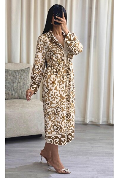 SELSAL فستان ابيض مع كارديغان مشجر