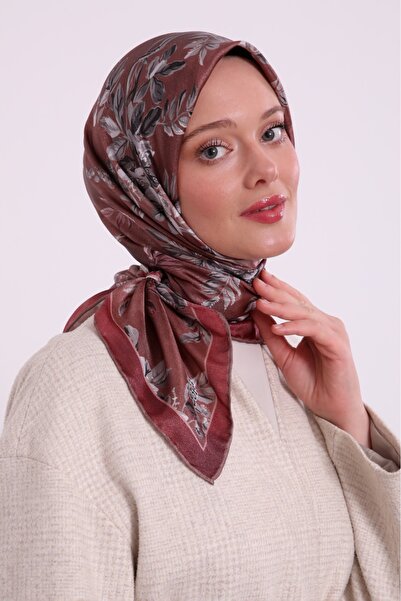 Levidor Autumn Crisp Flower Pattern Sparkling Crystal Scarf