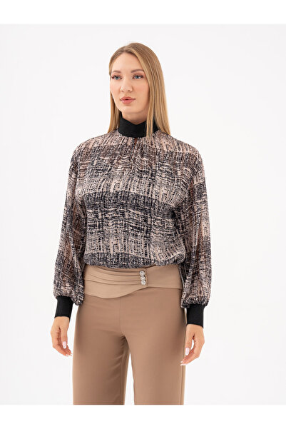 SERPİL Kol ve Yaka Ribanalı Asitmetrik Desenli Bluz 39279