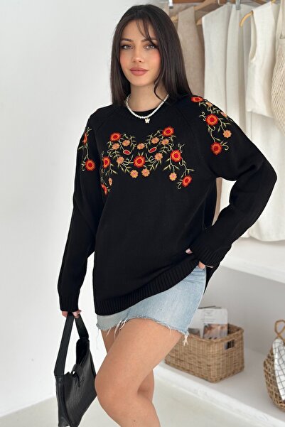 FEMELLE Pulover din tricot brodat negru