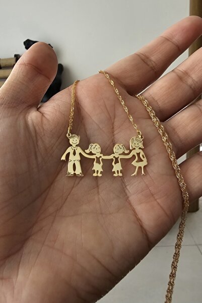 ÖZGÜR TAKI 925 Ayar Gümüş 24 Ayar Altın Kaplama 4 Kişilik İsimli Aile Kolye