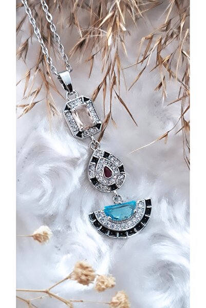 Serenity قلادة من الفولاذ بثلاثة أحجار شاكرا ملونة