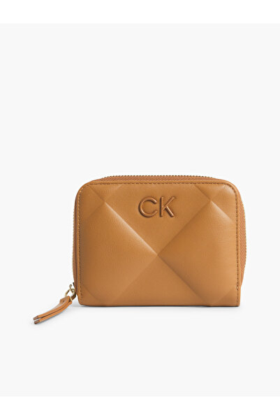Calvin Klein Women Brown Sugar Re-Lock Quilt Medium Wallet