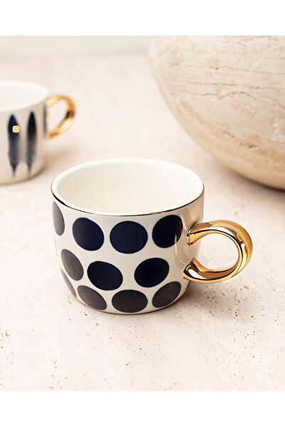 Madame Coco Point Mug