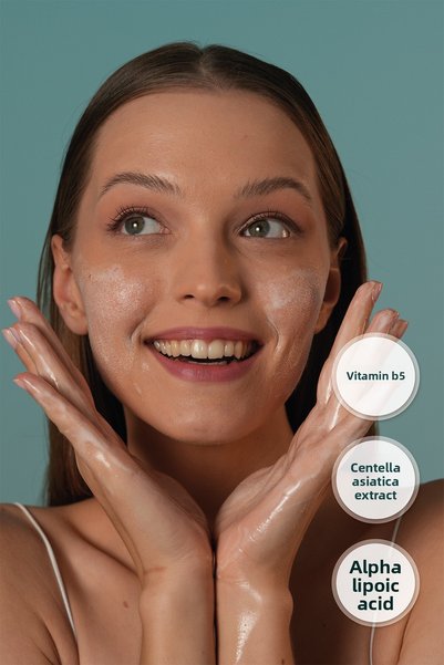 YVEO Vitamin C & 4C Cica Cleansing Oil for Face and Body (400 ml)