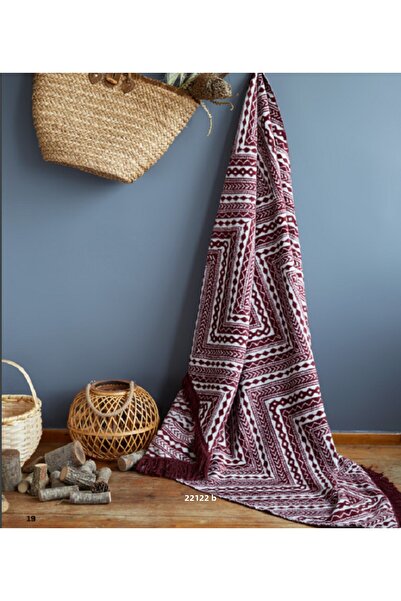 Dolce Mariee Warming Double Plush Blanket Burgundy