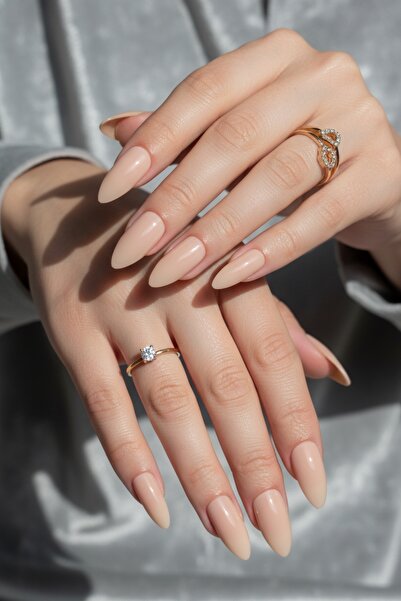 Easy Beauty 24 Adet Orta Uzun Nude Badem Takma Tırnak 814