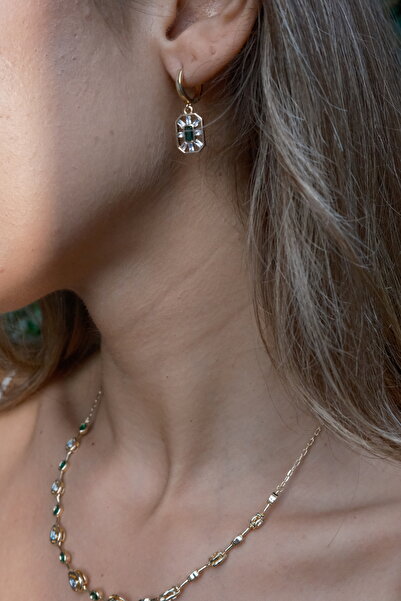 GİS JEWELRY أقراط سيريناي موديل من الحجر الأخضر الذهبي المقاوم للتشوه