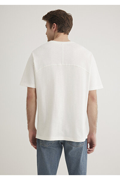 Mavi Dikiş Detaylı Beyaz Basic Tişört Loose Fit / Bol Rahat Kesim 0612227-70057