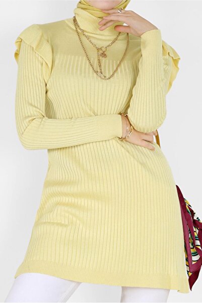 Alvina Self-Patterned Tricot Tunic with Ruffled Shoulders 42042