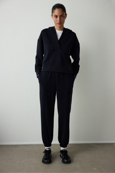 Penti Siyah Kapüşonlu Modal Crop Sweatshirt