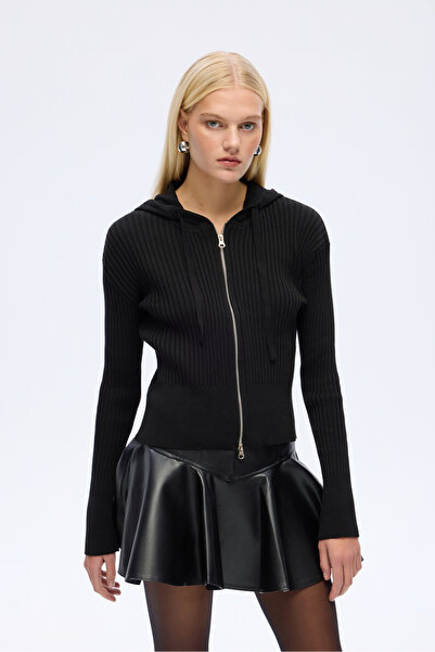 Quzu Трикотажний кардиган з капюшоном на блискавці, чорний