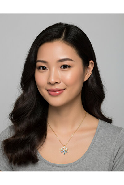 SOLİLDE قلادة ندفة الثلج بحجر الزركون الذهبي اللون