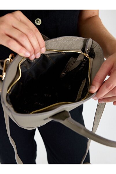 Meskanto Bouquet Genuine Leather Hand and Shoulder Bag with Strap