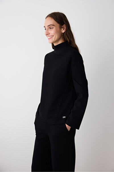 Penti Siyah Boğazlı Mirko Sweatshirt - Saude Koleksiyonu