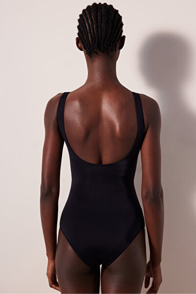 Penti Schwarzer Basic Sports Badeanzug