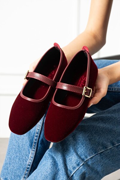 FUGA MODA Bellina gold buckled velvet textured elegant lightweight home slipper with border detail