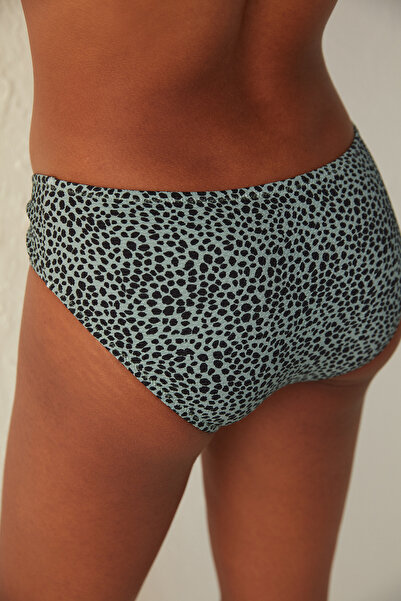 Penti Gri ve Siyah Hunter Aksesuar Detaylı Bikini Altı