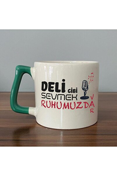 Kırtasiye Ofisi كوب D بمقبض أخضر مطبوع عليه عبارة "الحب مثل المجنون