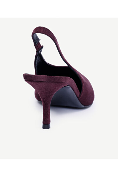 Yargıcı Arkası Açık Sivri Burunlu Topuklu Ayakkabı