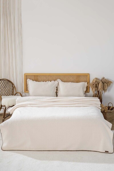 Rivaİstanbul Cream Valencia Sherpa Double Plush Blanket