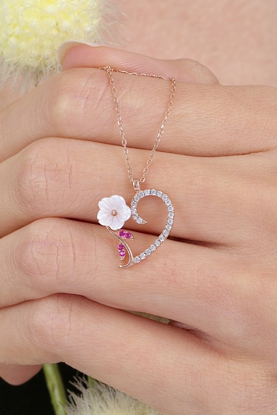 Mia Vento Kalp Demeti Manolya Çiçeği Rose Renk Flowers Gümüş Kolye