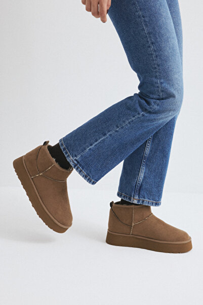 LUTVELIZADE Bot 2519 - İçi Kürklü Kalın Tabanlı Vizon Süet Kadın Bot