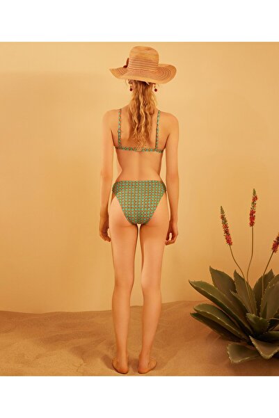Yargıcı Üçgen Bikini Alt