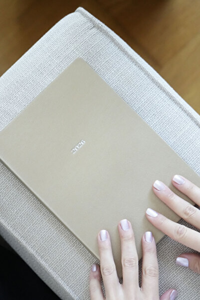 Victoria's Journals Smyth 2026 Weekly Agenda A5 (14x21cm) Ευέλικτο εξώφυλλο Ivory 80 γρ.