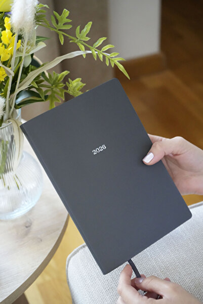 Victoria's Journals Smyth 2026 Weekly Agenda A5 (14X21Cm) Flexible Cover Ivory 80 Gr.