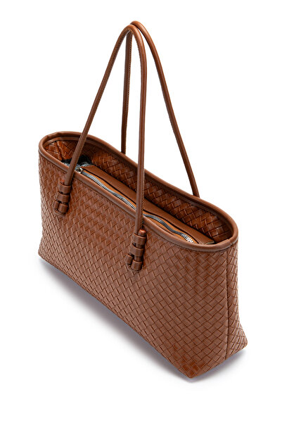 minebag Γυναικεία τσάντα ώμου Dora από συνθετικό δέρμα με πλεκτή λεπτομέρεια καφέ