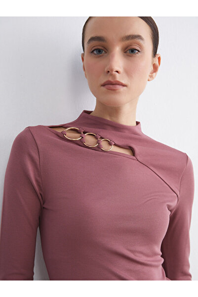 LC Waikiki Γυναικείο μπλουζάκι Peak New Season με λεπτομέρεια παραθύρου με ψηλό γιακά