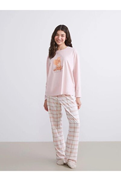 LC Waikiki Gpj, Alanna